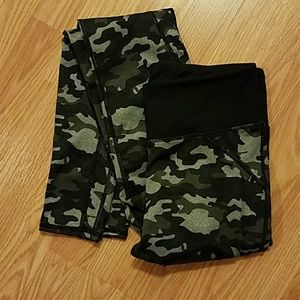 Fabletics workout leggings. XS.